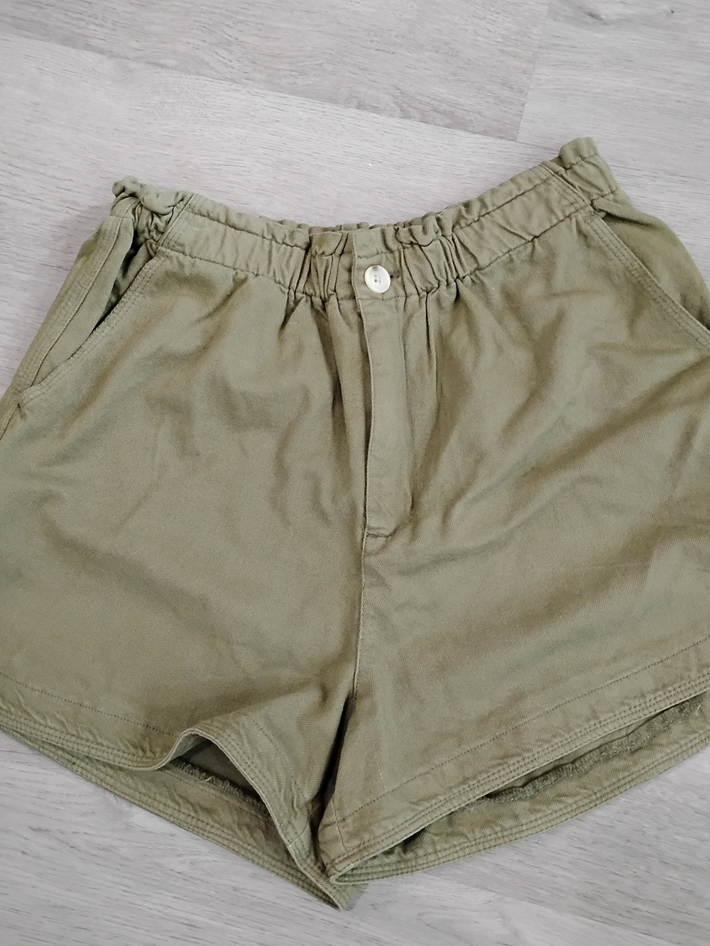 Thread & Supply Olive High-Waist Drawstring Shorts. New With Tags! Size Medium
